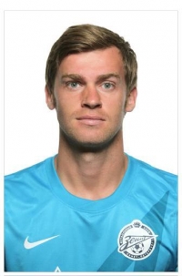 Футболист Николас Ломбартс , Nicolas Lombaerts - , защитник